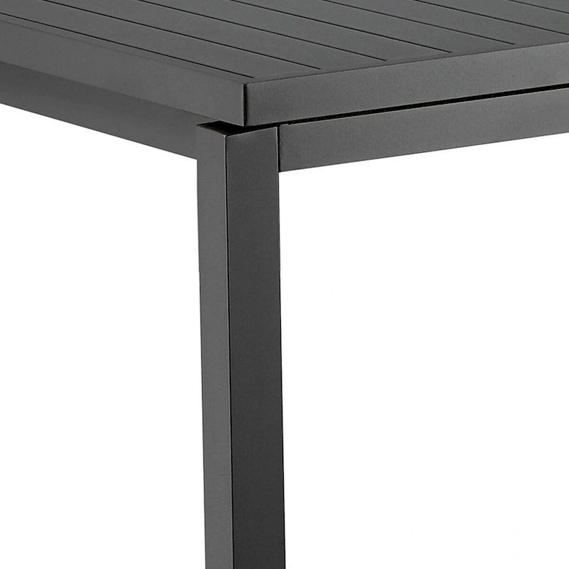 Tavolo da pranzo allungabile da 95 pollici, struttura in alluminio grigio, piano stile doghe